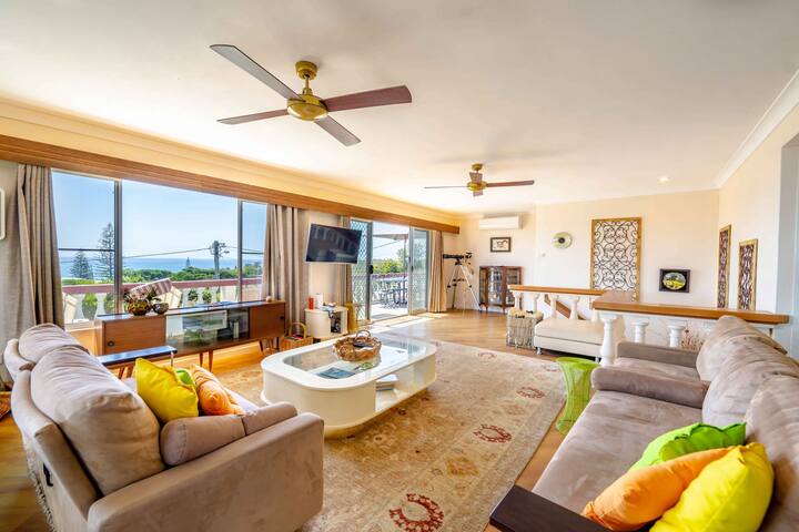 Best Views Beach House Brooms Head gallery image 2