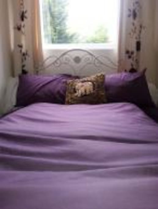 double bedroom with ensuite shower room/loo