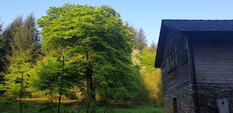 Dairy Cottage-relax and unwind in the forest