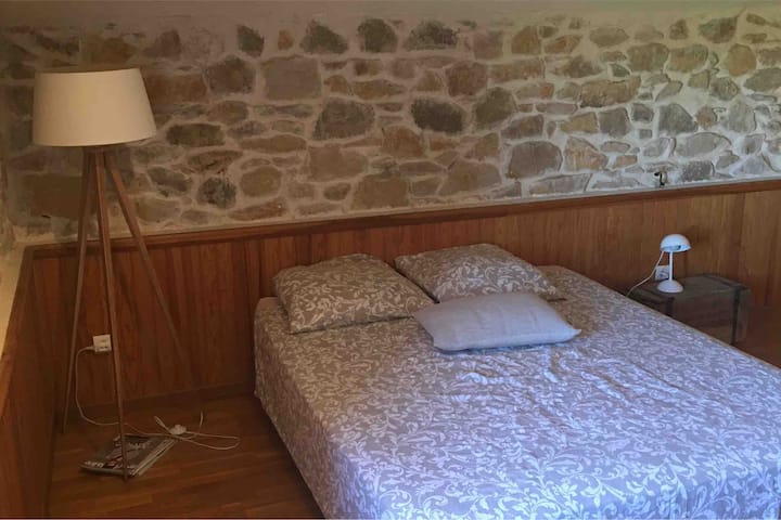 غرفة النوم 2