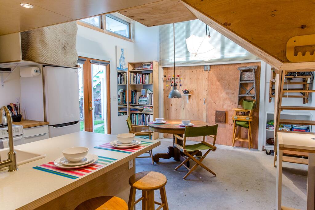 Open layout for cooking and hanging out.