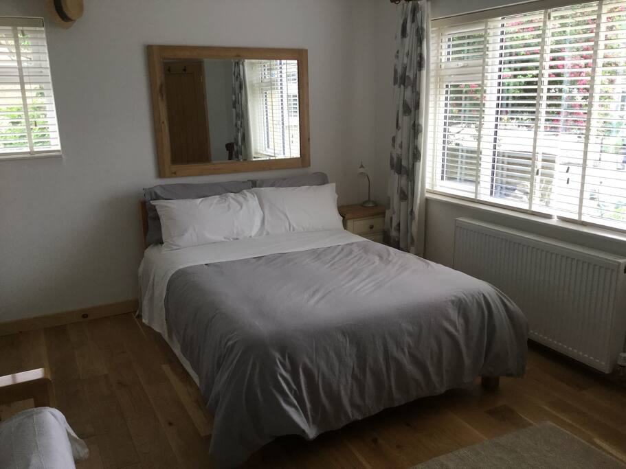 Very relaxing double bedroom