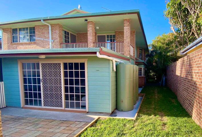 Palm Holiday House-Red Rock Beach-Family luxury gallery image 3