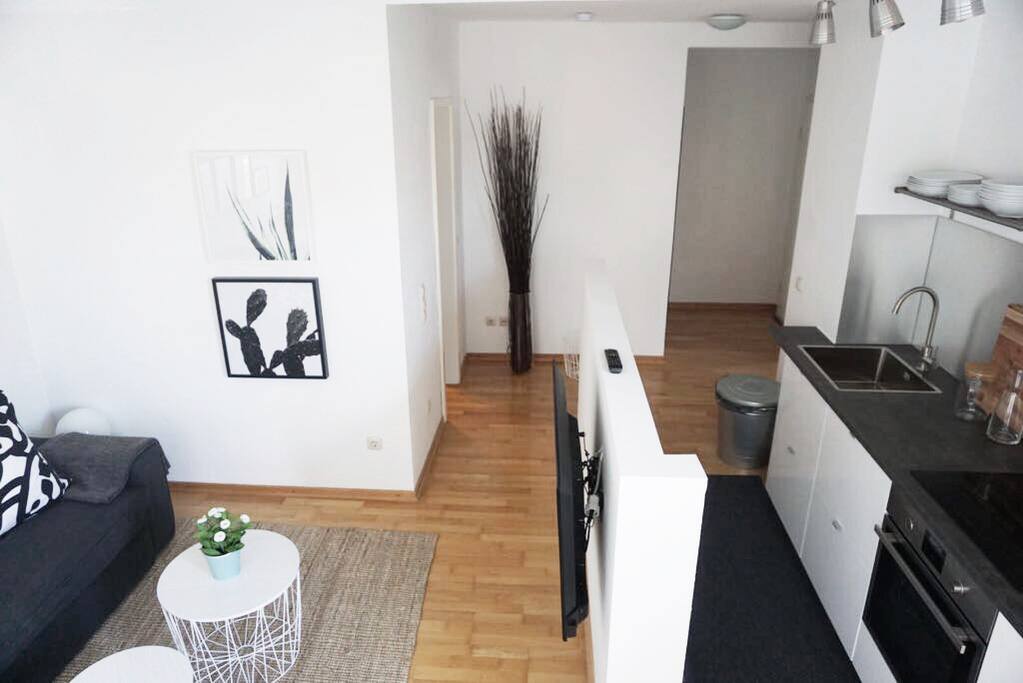 Wohnzimmer/ Living room