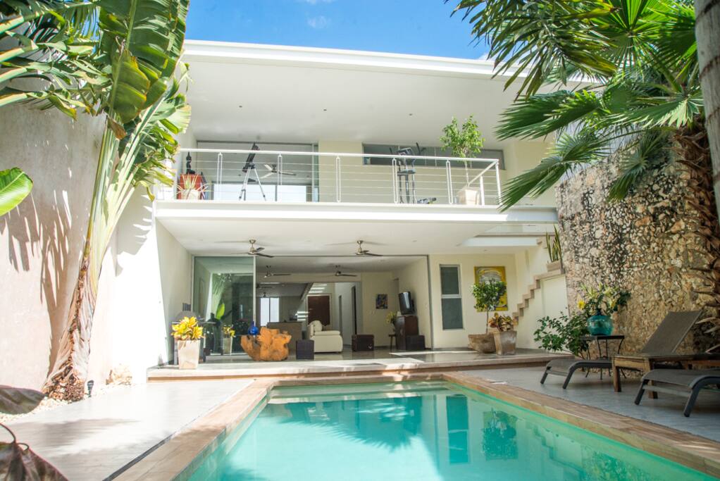 Stunning 2 Bed & 2 Bath Pool Merida - Houses for Rent in Merida