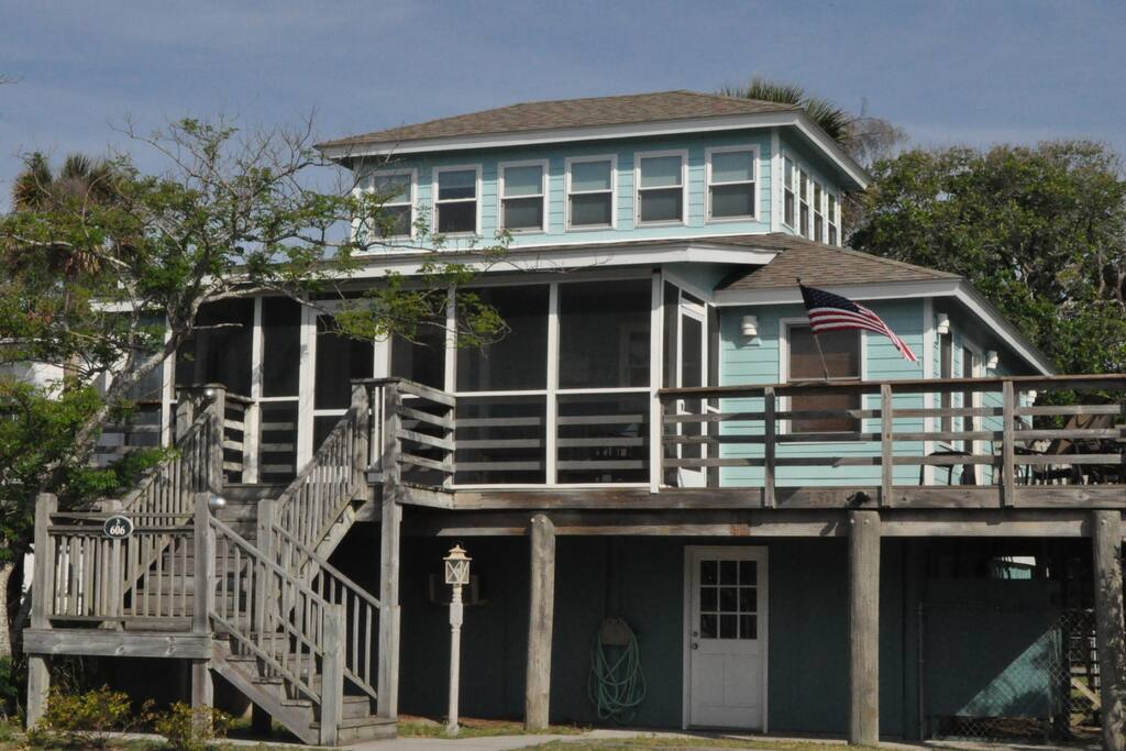 Front screen porch
