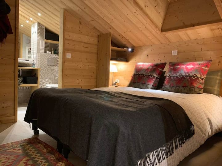 HABITACIÓN PRINCIPAL CAMA DOBLE 160X200 O TWIN A PETICIÓN