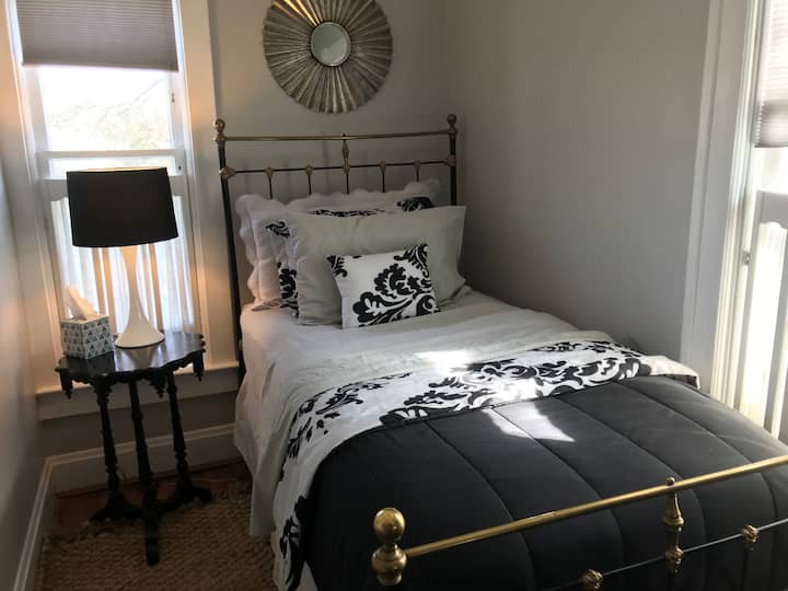 Newtown Holiday Rentals & Homes Ohio, United States Airbnb