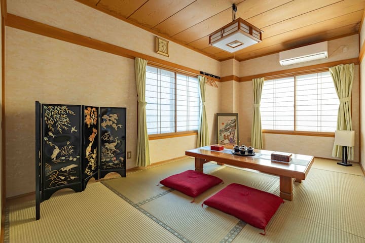 三之轮车站【独享一户建】浅草旅游观光景点大户型靠近浅草晴空塔/直达上野4分钟/秋叶原 /银座/日暮里