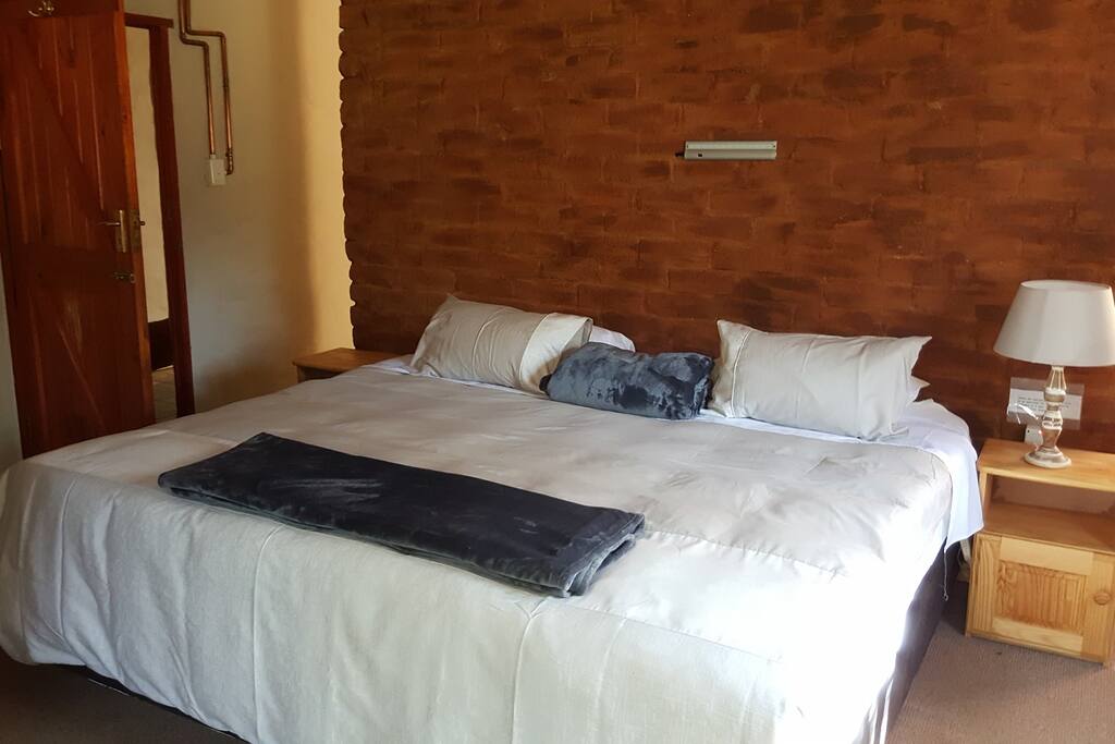 SQN 3rd bedroom