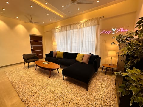 3 BHK Signature Suite Linking Road Bandra West