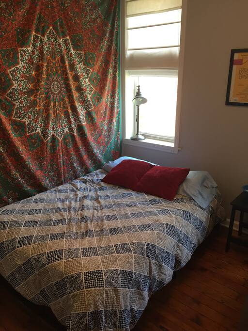 Full sized bed