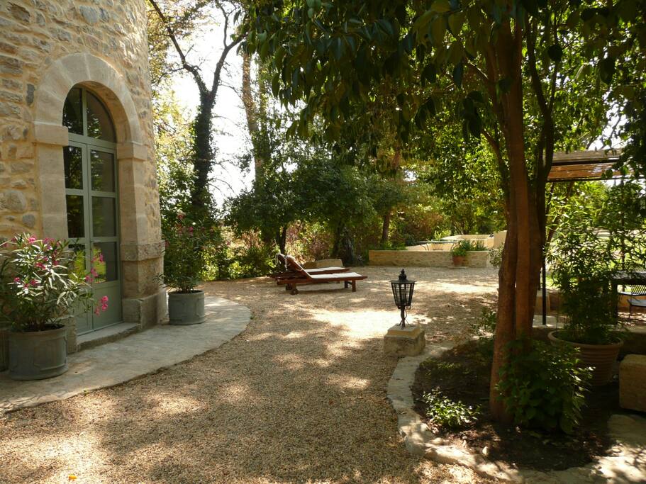 Entrée de la tour
