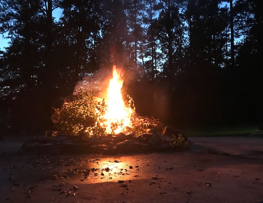 Large fire pit for a summertime bonfire experience.