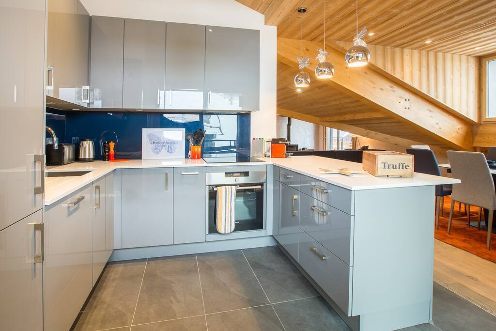 Elevationalps.com Kitchen