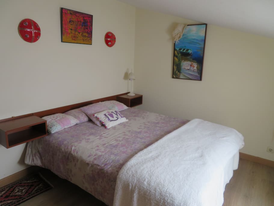 Dormitorio. Cama 150cm