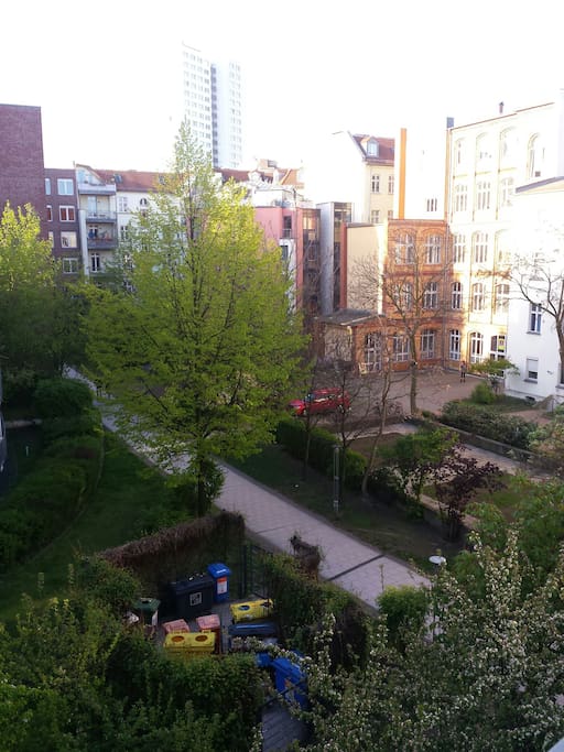 courtyard / view from bedroom's