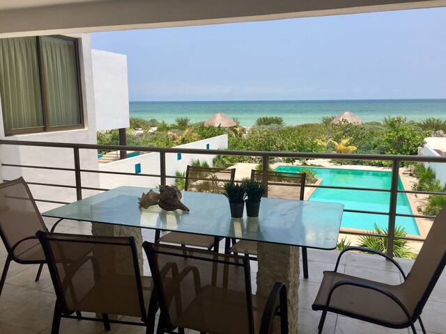 Villa Xcambo Chula ON THE BEACH