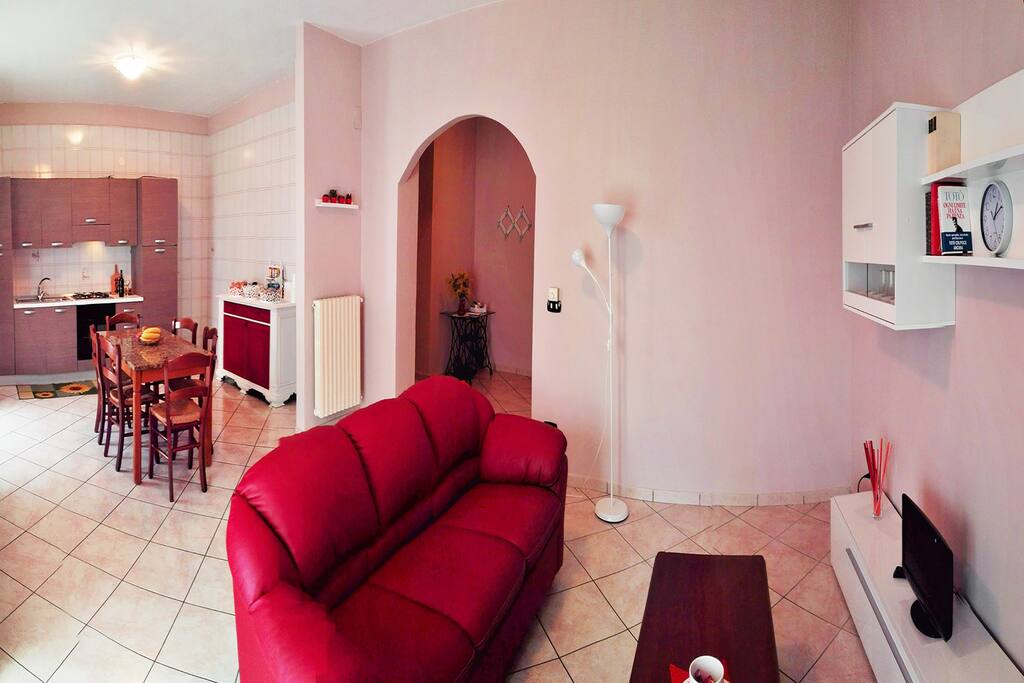 cucina e soggiorno open space_kitchen and living room open space