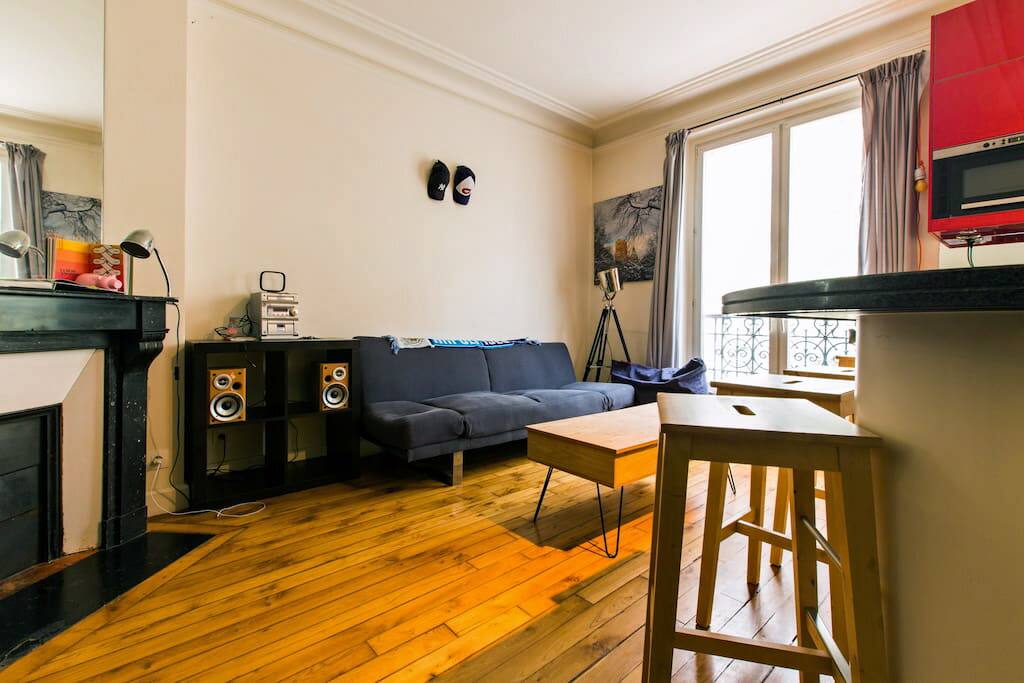 Living room 3
