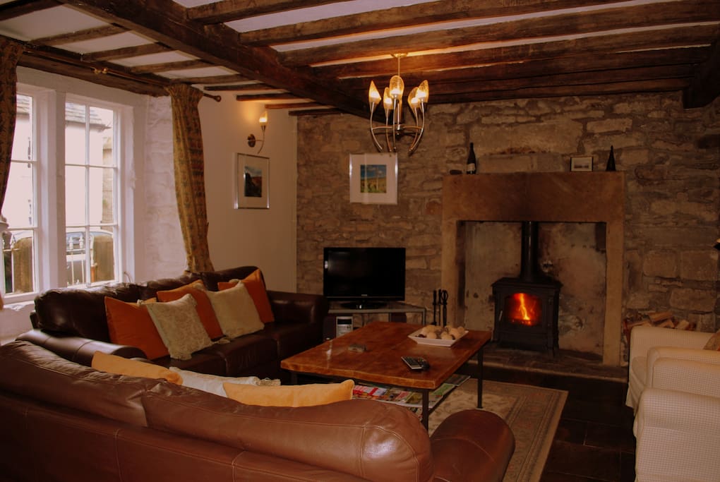 Sitting room with log fire