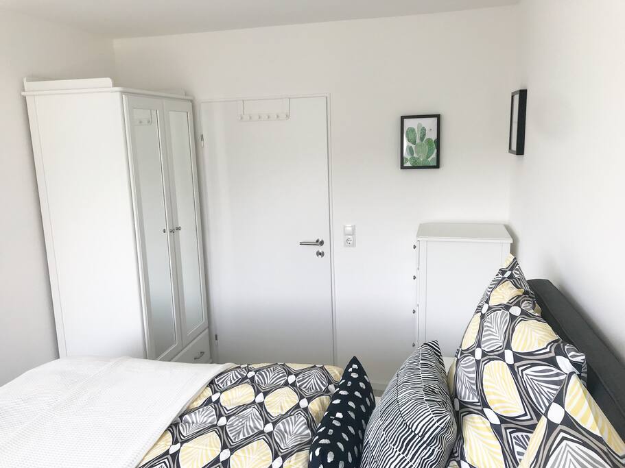 Schlafzimmer 2