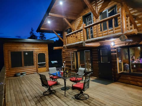 Waterfront Lake House Log Cabin