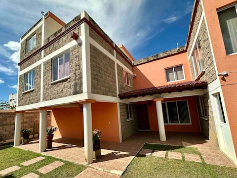 Spacious home in Los Pinos, Lachigoló, Oaxaca.