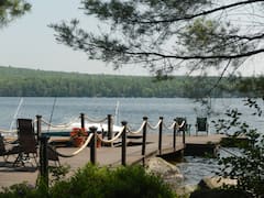 Lakeside+Studio+with+hot+tub%2C+kayaks+and+canoe