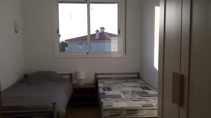 ห้องรอง