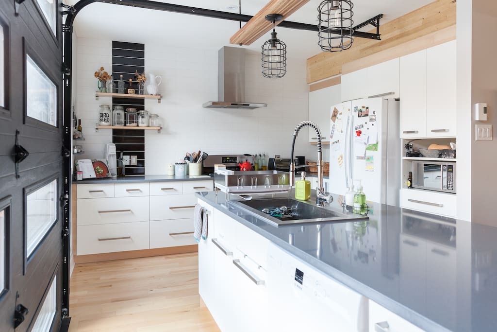 Huge kitchen, gas stove, dishwasher. We love to cook, and this kitchen is built for it.