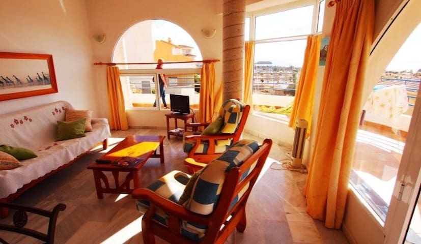 Luminous apartment amazing sea view