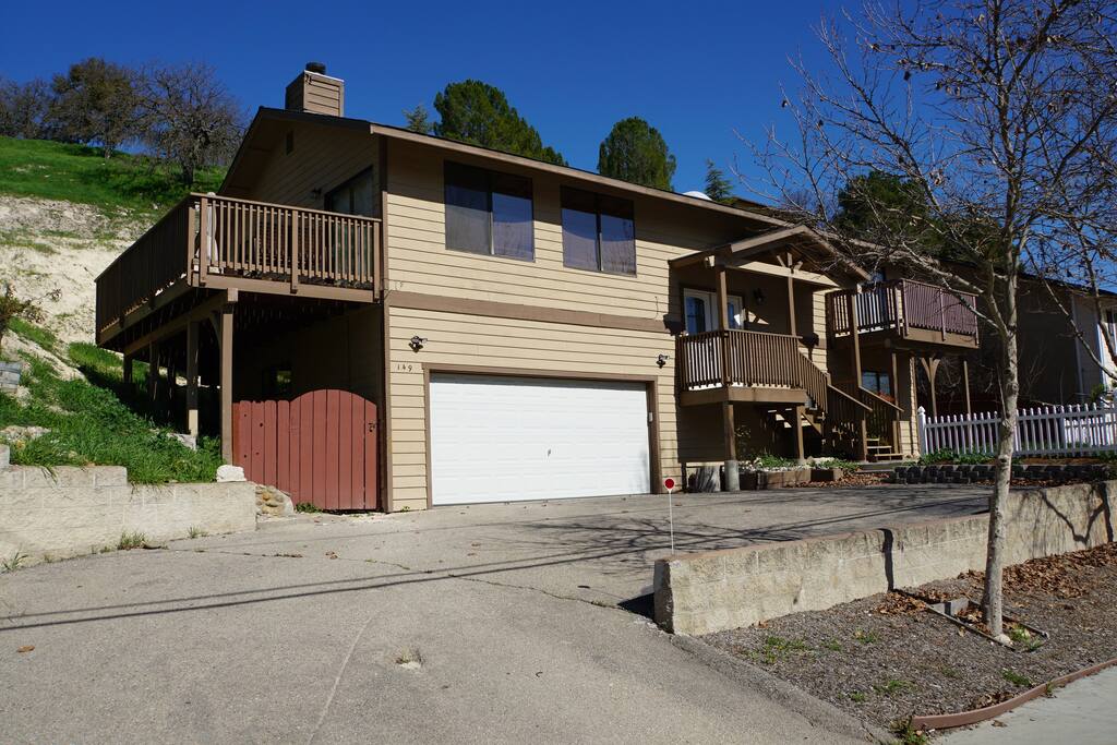 An extra-large private driveway to park multiple vehicles
