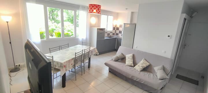 Gîte One - Luchon - Appartement 6+ Pers. - Bagnères-de-Luchon