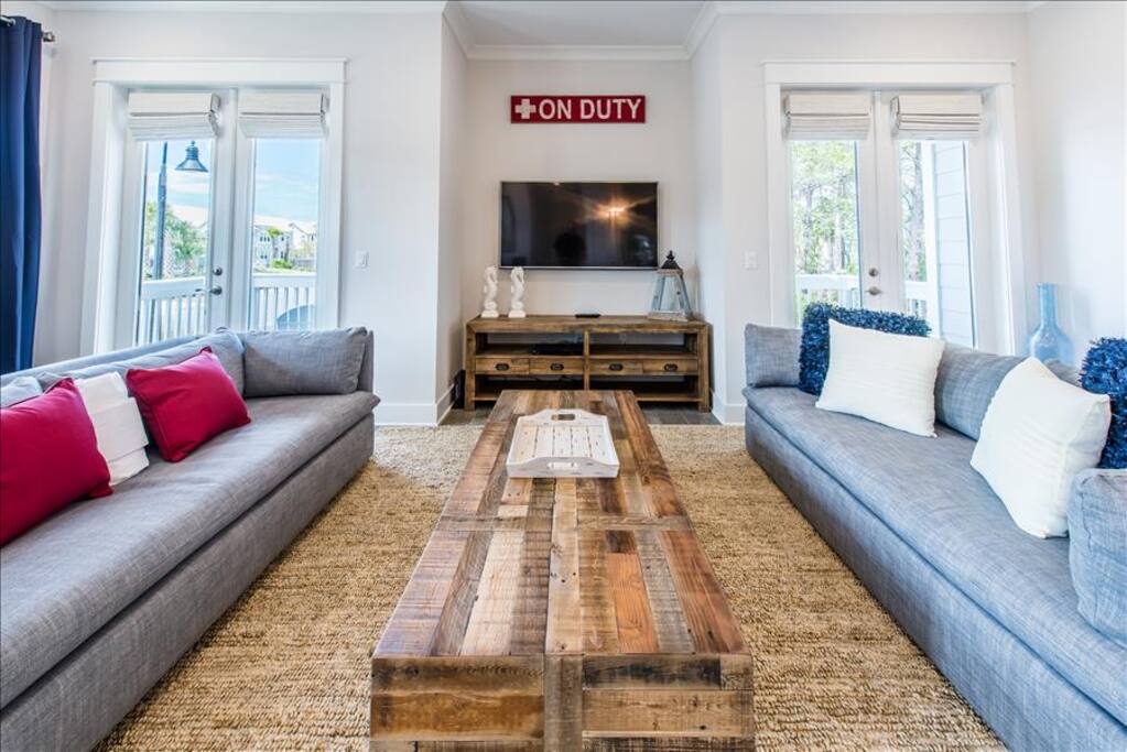 Plenty of Space in the Living Room