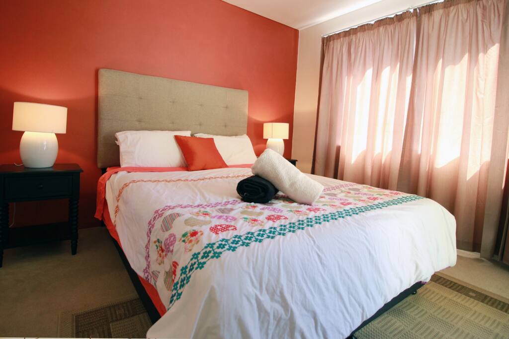 Queen size bed
