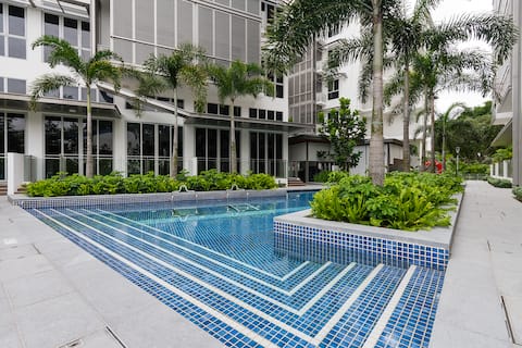 Resort style living and full condo facilities