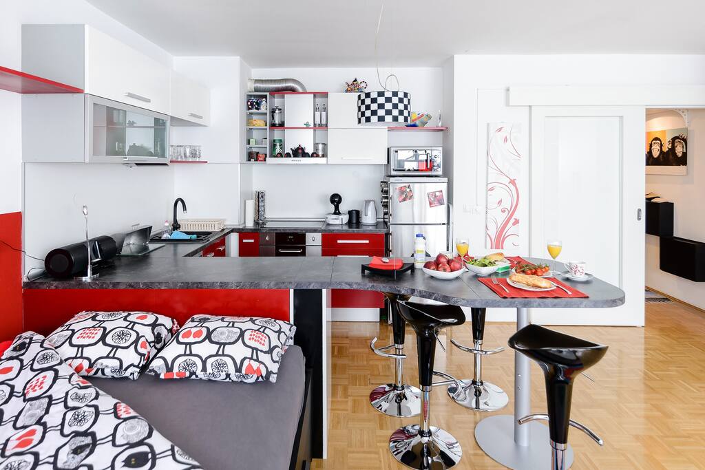 Bed, kitchen, dinning table, everything in the reach of your hand.