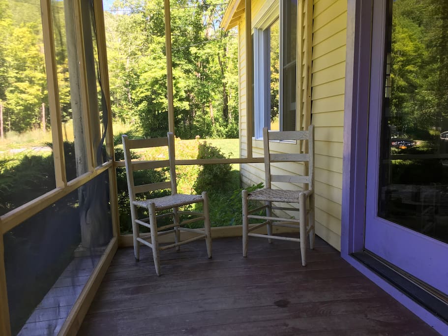 Screen porch