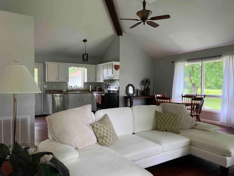 Sweet Southern Stay