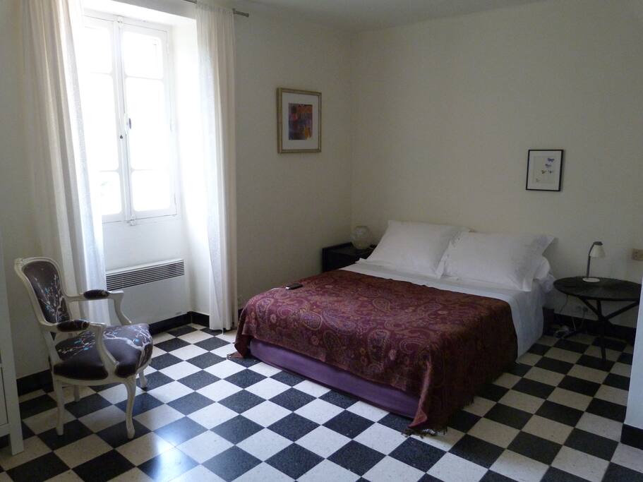Double room with ensuite bathroom