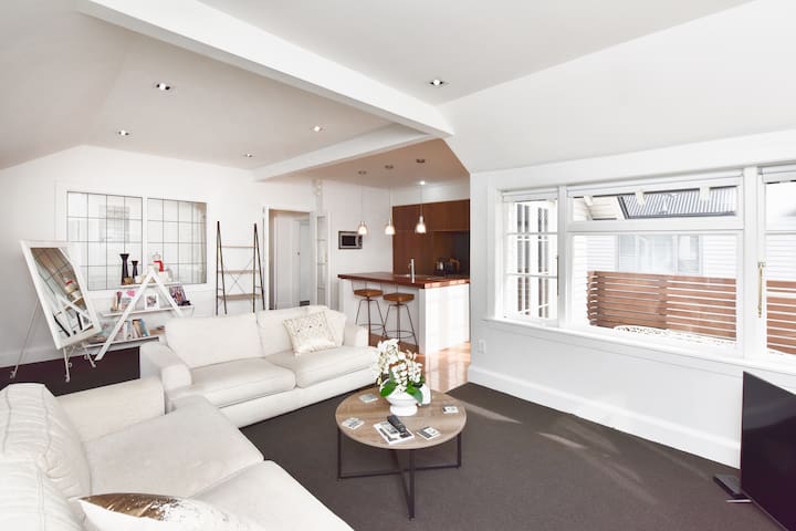 Executive Villa Apartment by the CBD