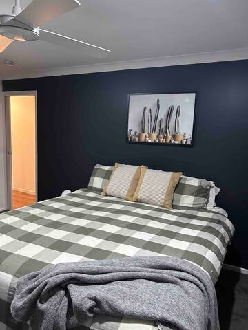 Moffat Beach House With Pool + Sauna. Sleeps 8 gallery image 4