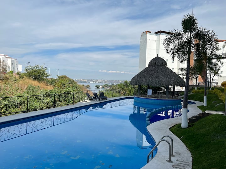 Laguna de Tequesquitengo Vacation Rentals & Homes - Tequesquitengo, Mexico  | Airbnb