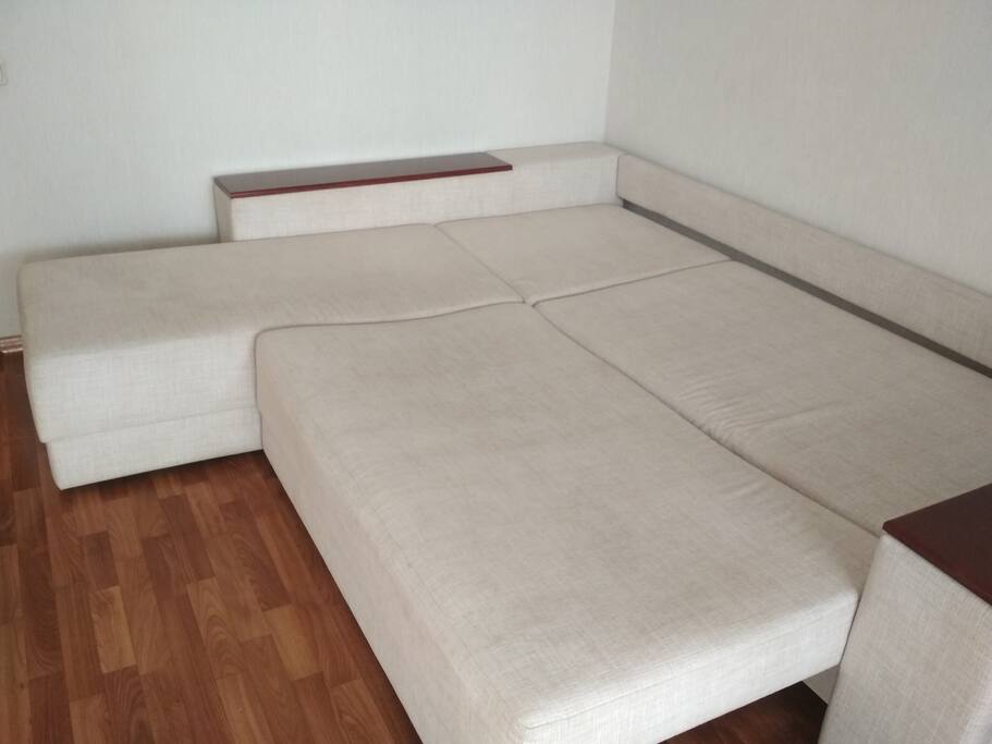Big bed 190 cm x 220 cm