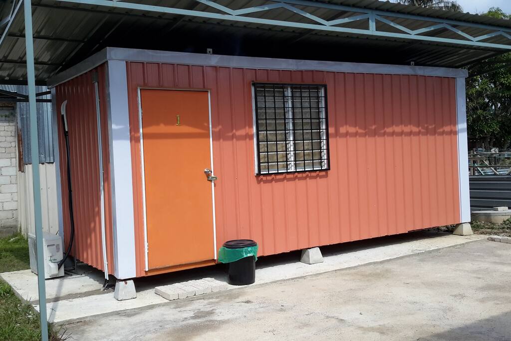 The 30' x 10' Cabin