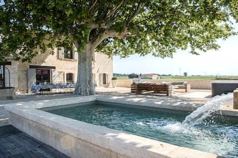 Mas "Le Grand" 8 bedrooms, with pool