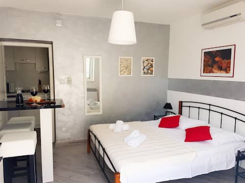 Apartments Russo - Studio apartment with beach