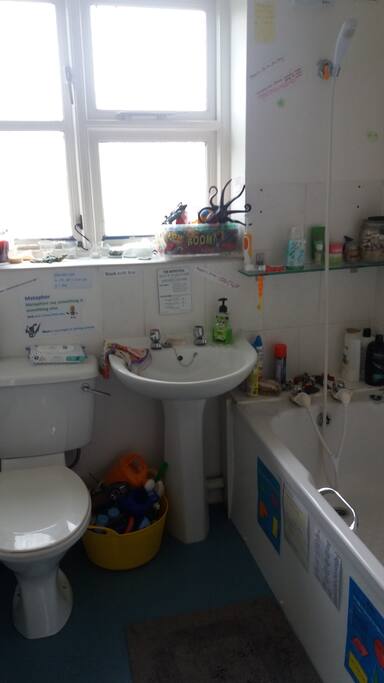 Main bathroom