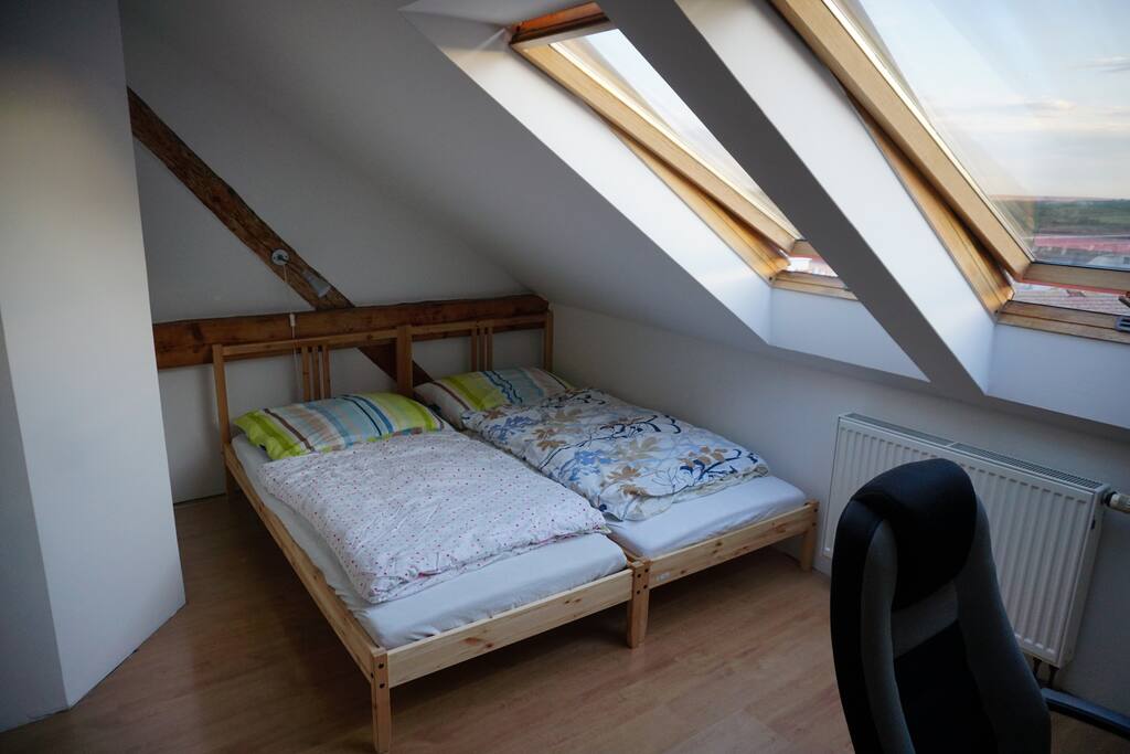 Guest room